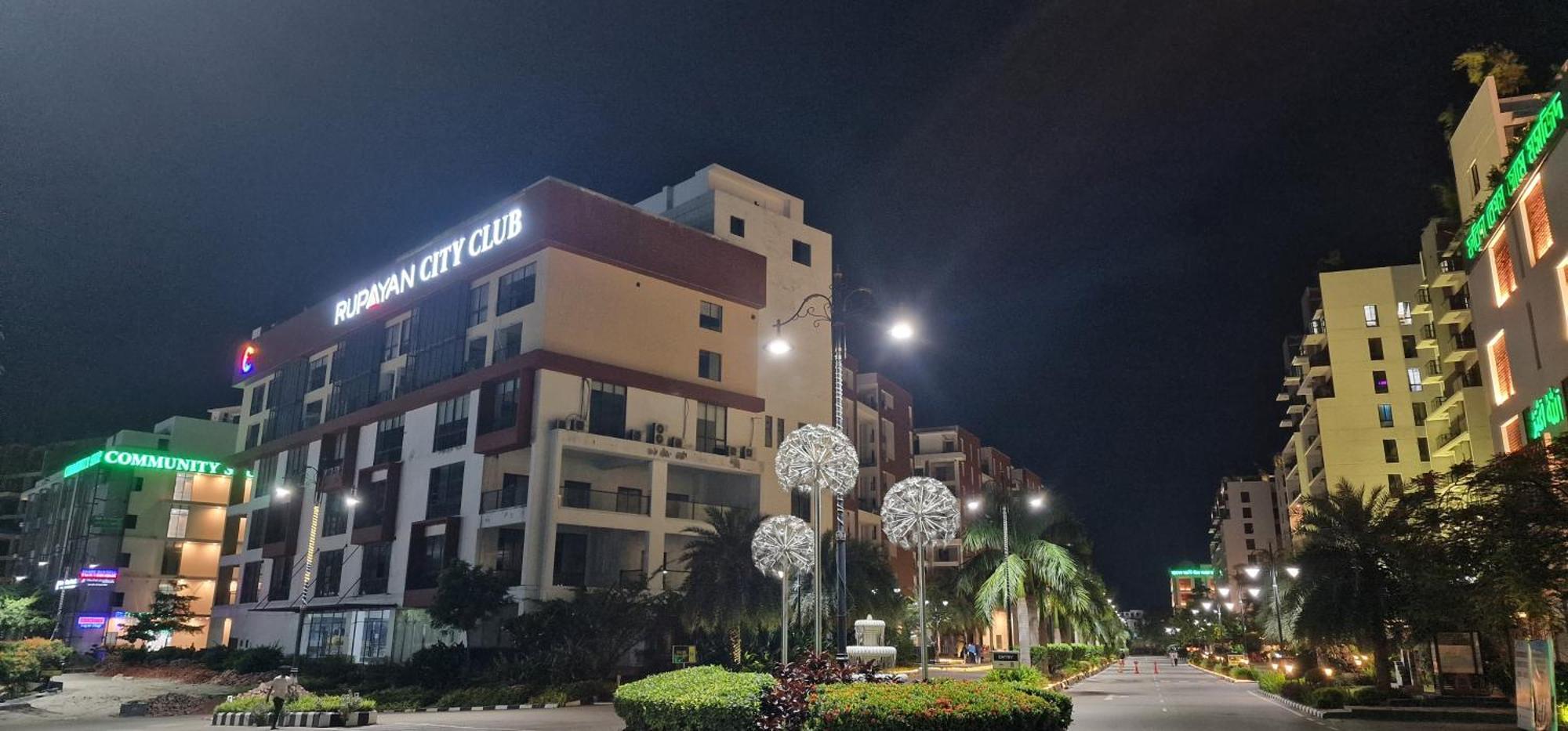 Elegant Secured Family Apartment With Open Space Dhaka Ngoại thất bức ảnh